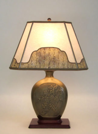 amt06 Antique brass table lamp with grapes and leaves, parchment paper lampshade with decorative border