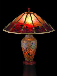 T205 Lindsay Art Glass Table Lamp and Mica Lampshade: Red Vines