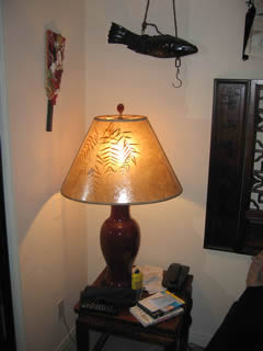 Reading lamp with mica lampshade