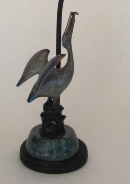 z15-09 Pelican table lamp detail