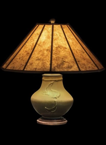 T348 Medium Lonesomeville Pottery Ginkgo Table Lamp, Light Mica Lamp Shade with a delicate dragonfly liner