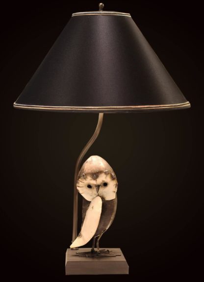 T370 Uptown Owl table lamp