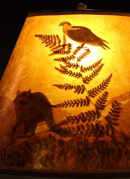 T375 Carved Roadrunner lamp - Mica lamp shade detail